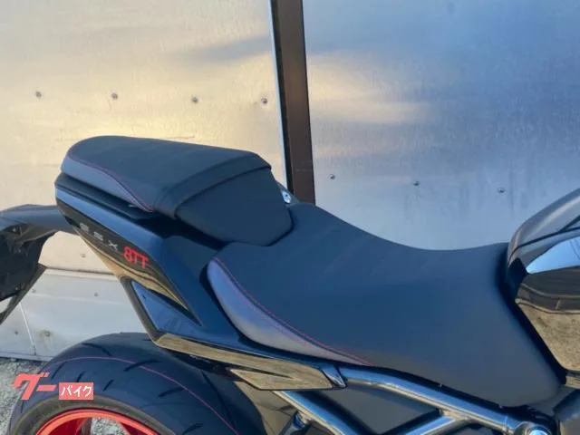 Suzuki GSX-8TT ABS USB 2026 — миниатюра 3