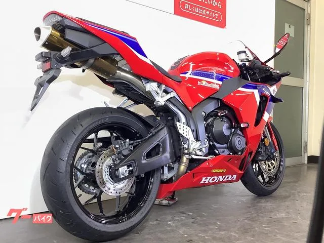 Honda CBR600RR 2024 — миниатюра 3