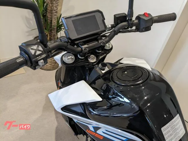 KTM 125 2023 — миниатюра 4