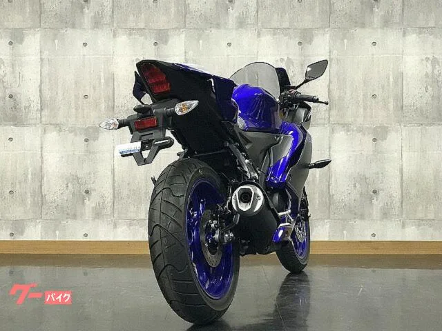 Yamaha YZF-R15 2023 — миниатюра 4