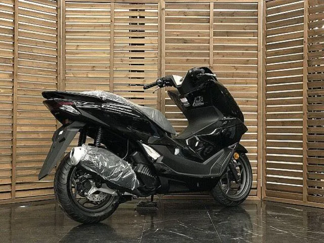 Honda PCX160 2025 — миниатюра 4