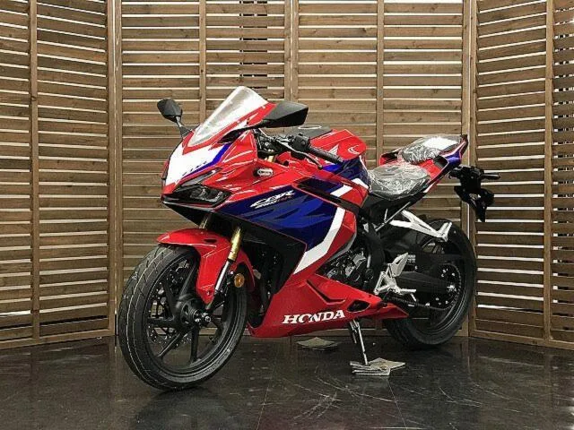 Honda CBR250RR 2025 — миниатюра 4