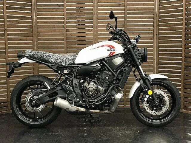 Yamaha XSR700 2024 — миниатюра 2