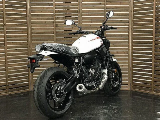 Yamaha XSR700 2024 — миниатюра 4