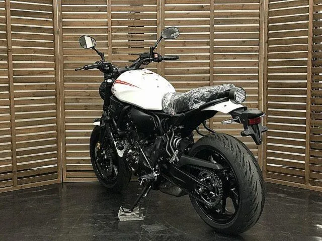 Yamaha XSR700 2024 — миниатюра 5
