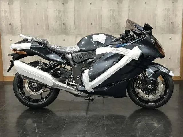 Suzuki (GSX1300R Hayabusa) 2026 — миниатюра 2