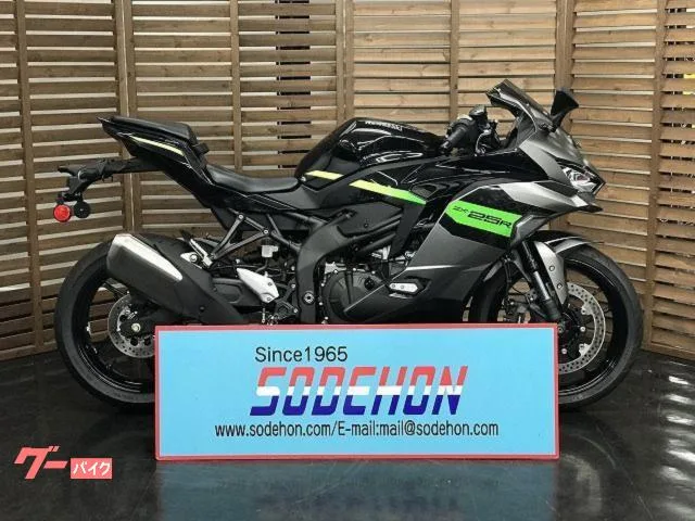 Kawasaki Ninja ZX-25R SE ETC2.0 2026 — фото 1, купить с доставкой в Москву