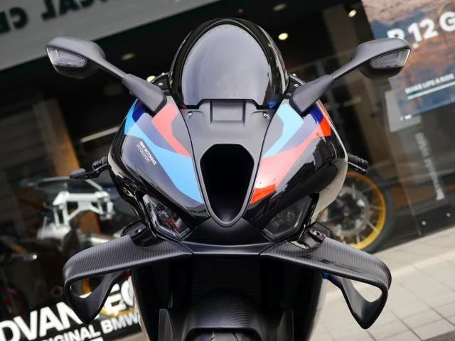BMW M1000RR M 3 2026 — миниатюра 5