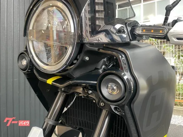 HUSQVARNA 901 2022 ETC USB ZETA 2022 — миниатюра 3