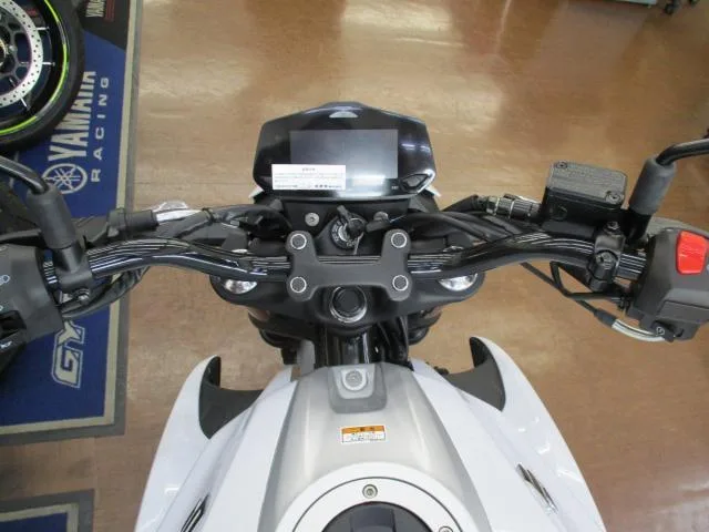 Suzuki GIXXER 250 2026 — миниатюра 4