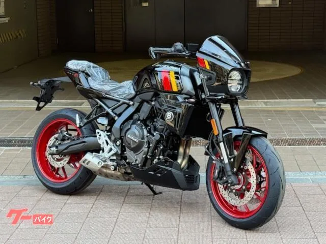 Suzuki GSX-8TT 2026 5TFT 2026 — фото 1, купить с доставкой в Москву