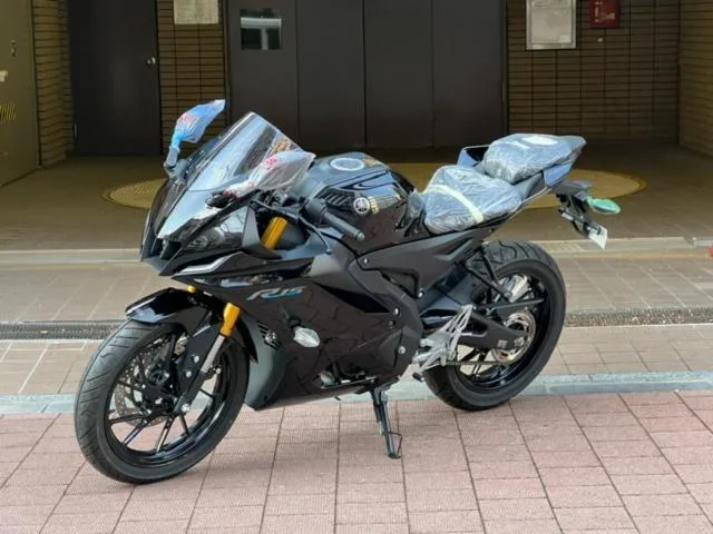 Yamaha YZF-R15 2023 — миниатюра 3