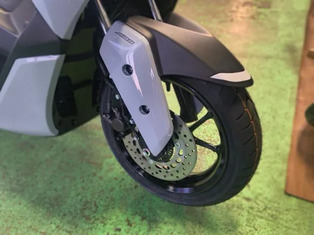 Yamaha NMAX 2026 2 2026 — миниатюра 4