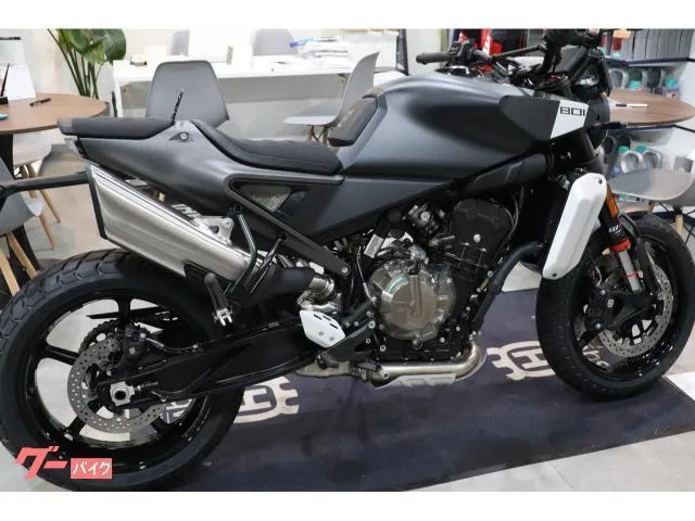 HUSQVARNA 801 2024 — миниатюра 2