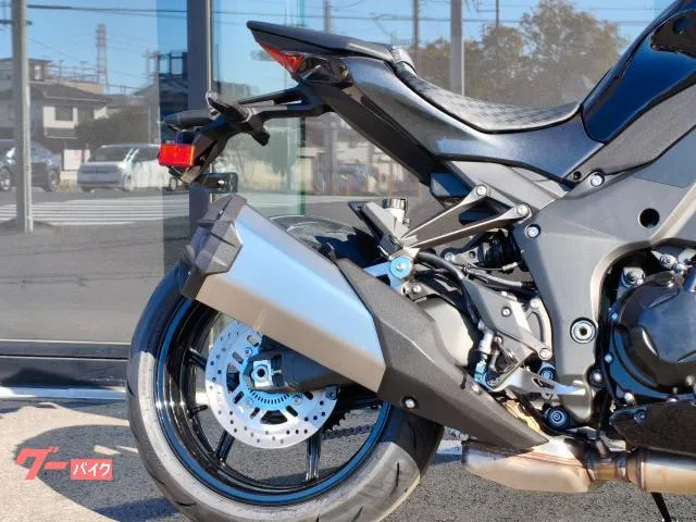 Kawasaki Z1100 2026 — миниатюра 4