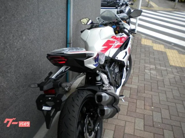Honda CBR250RR 2026 — миниатюра 4