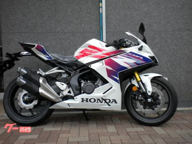 Honda CBR250RR 2026 — фото 1, купить с доставкой в Москву
