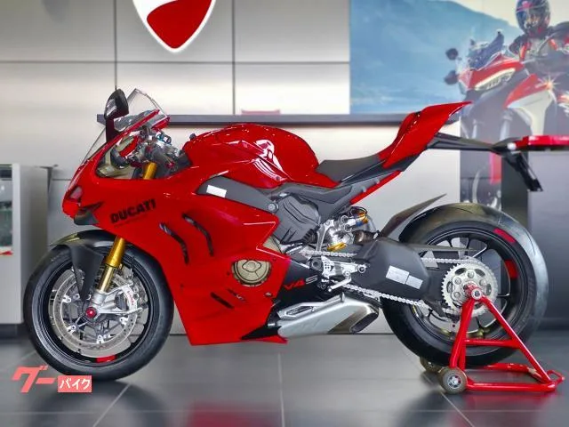 DUCATI V4 S 2023 — миниатюра 2