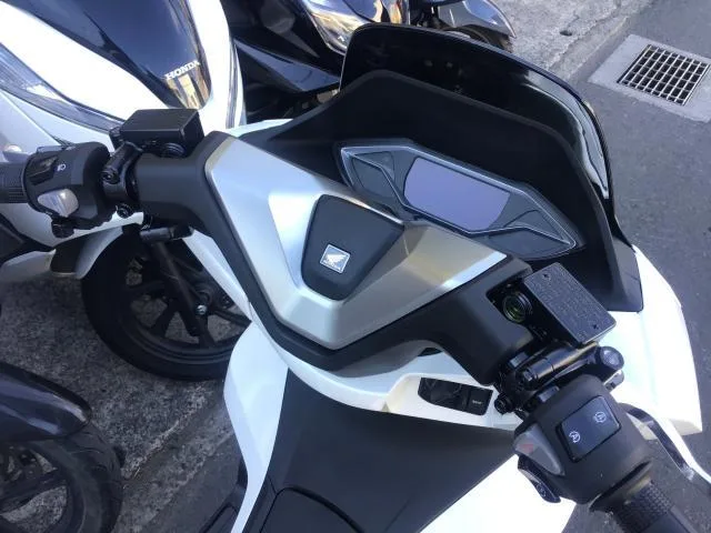 Honda PCX160 2026 — миниатюра 4