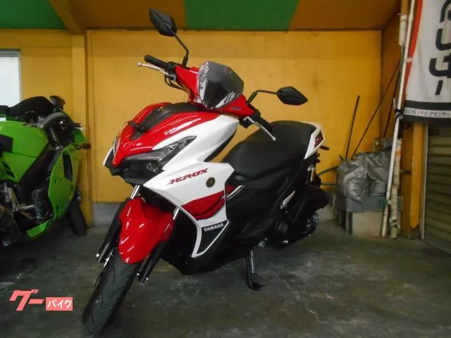Yamaha AEROX155 70th Anniversary Special Livery 2026 — миниатюра 5