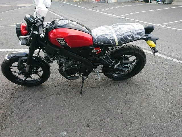 Yamaha XSR125 2023 — миниатюра 5