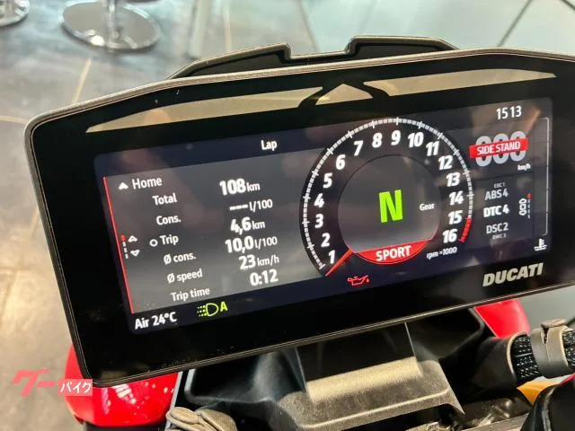 DUCATI V4S 2025 — миниатюра 2