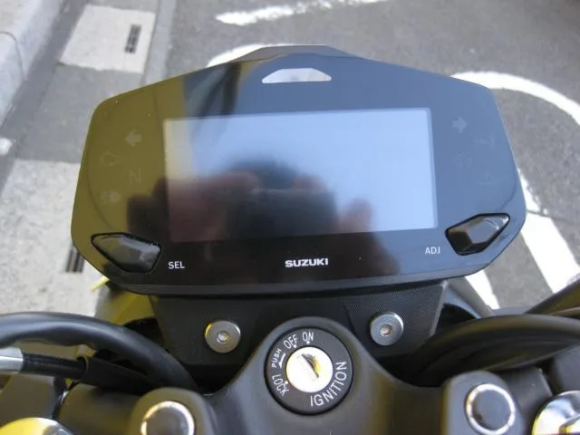 Suzuki GIXXER 250 2026 2026 — миниатюра 4