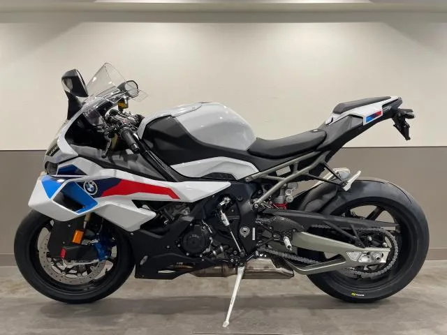 BMW S1000RR 2025 M 2025 — миниатюра 2