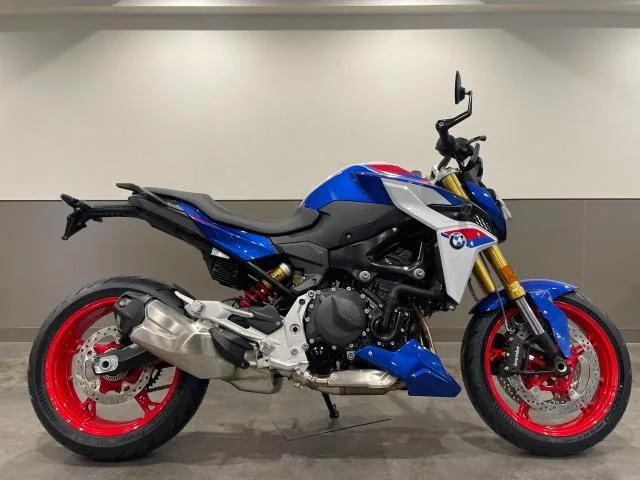 BMW F900R 2025 2025 — миниатюра 5