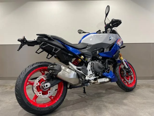 BMW F900XR 2026 — миниатюра 3