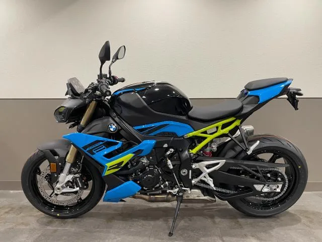 BMW S1000R 2025 — миниатюра 2