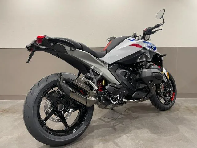 BMW R1300R 2025 ASA 2025 — миниатюра 3