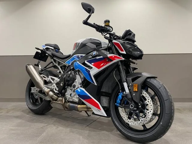 BMW M1000R 2026 — миниатюра 4