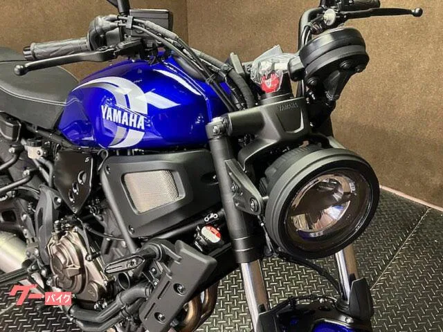 Yamaha XSR700 2025 — миниатюра 2