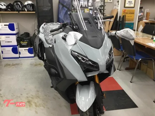 Yamaha TMAX560 TECH MAX ABS 2026 — миниатюра 4
