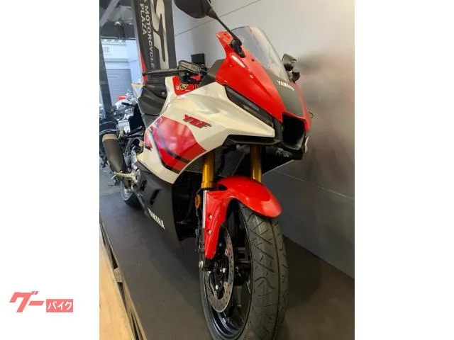 Yamaha YZF-R25 70th 2026 — миниатюра 2