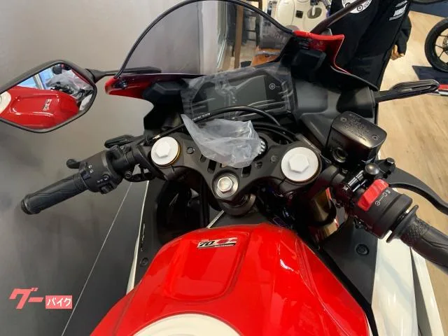 Yamaha YZF-R25 70th 2026 — миниатюра 4