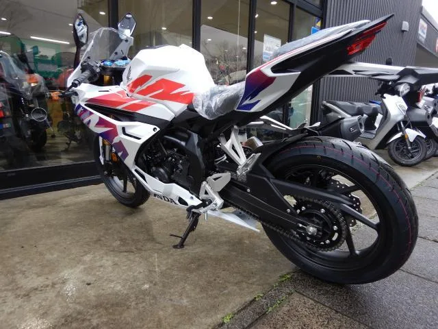 Honda CBR250RR 2025 2025 — миниатюра 5