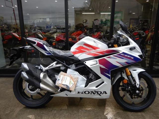 Honda CBR250RR 2025 2025 — фото 1, купить с доставкой в Москву