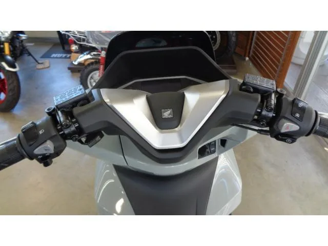 Honda PCX160 2024 — миниатюра 5