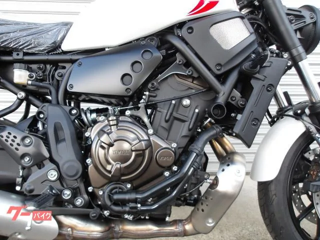 Yamaha XSR700 ABS 2025 — миниатюра 4