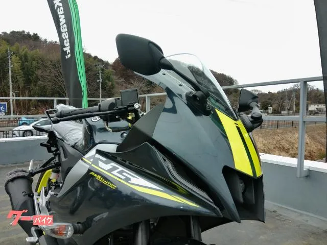 Yamaha YZF-R15 ABS 2023 — миниатюра 3