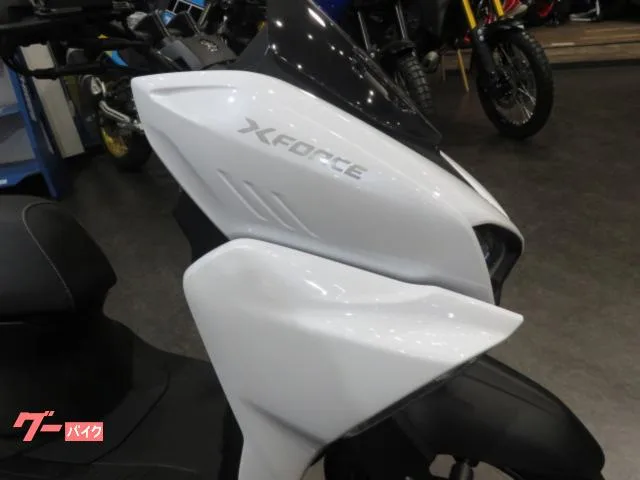 Yamaha X 2023 — миниатюра 2