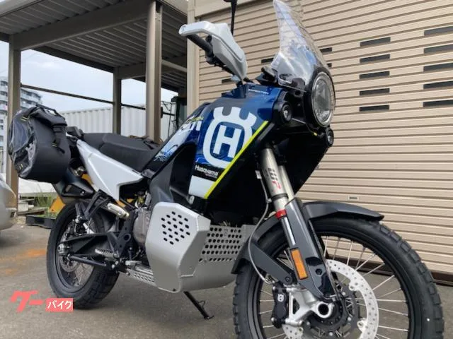 HUSQVARNA 901 2024 — миниатюра 2