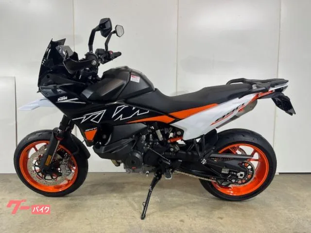 KTM 890SMT 2024 — фото 1, купить с доставкой в Москву