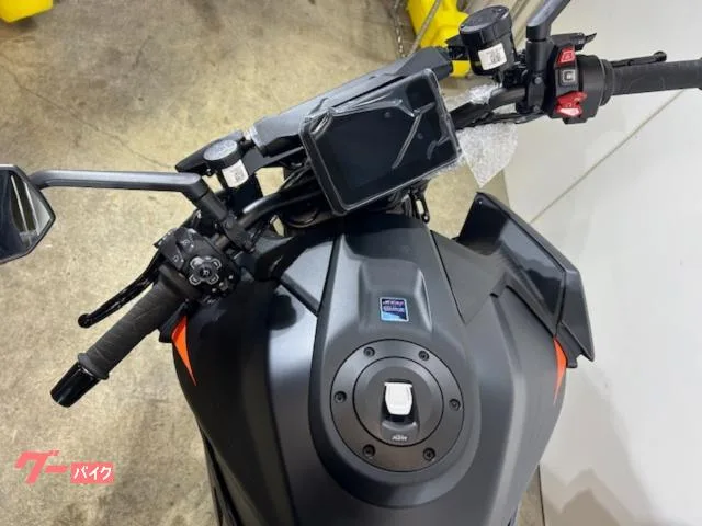 KTM 1390 R 2024 — миниатюра 3