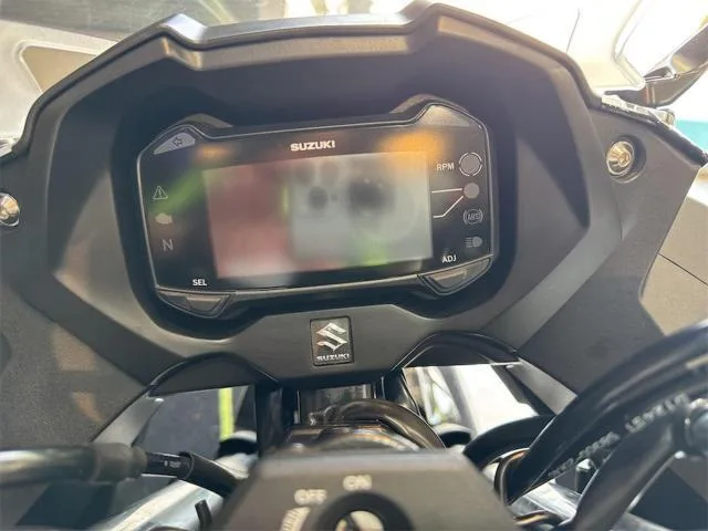 Suzuki GSX250R 2025 — миниатюра 3