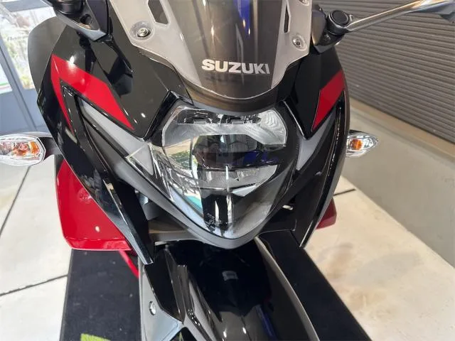 Suzuki GSX250R 2025 — миниатюра 4