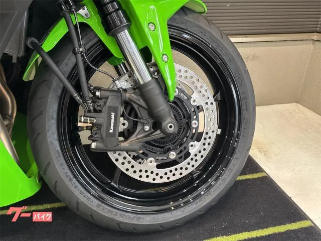 Kawasaki Ninja ZX-4RR 2026 — миниатюра 4