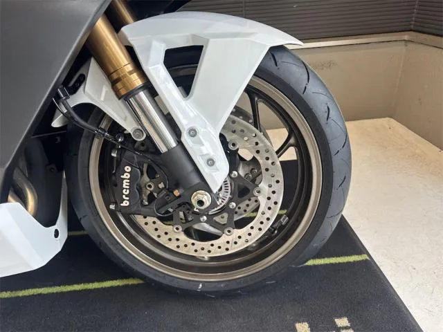 Suzuki GSX-S1000GT 2026 — миниатюра 3